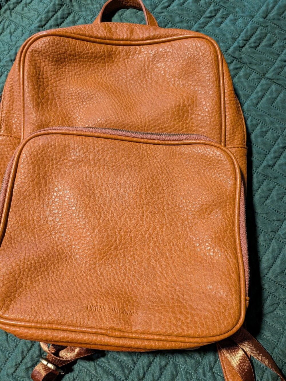 Tan Leather Travel Bag - Classic Carry
